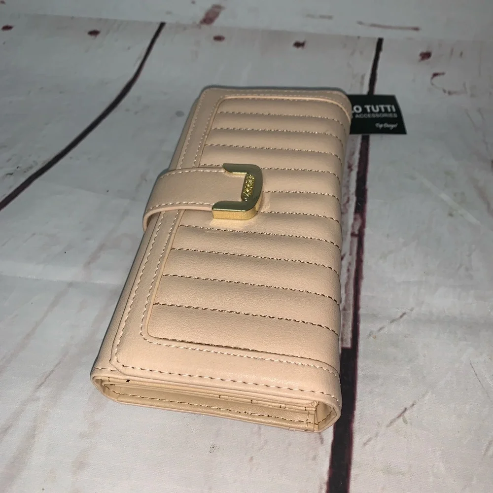 Bello Tutti Leather Trifold Wallet Holder Clutch